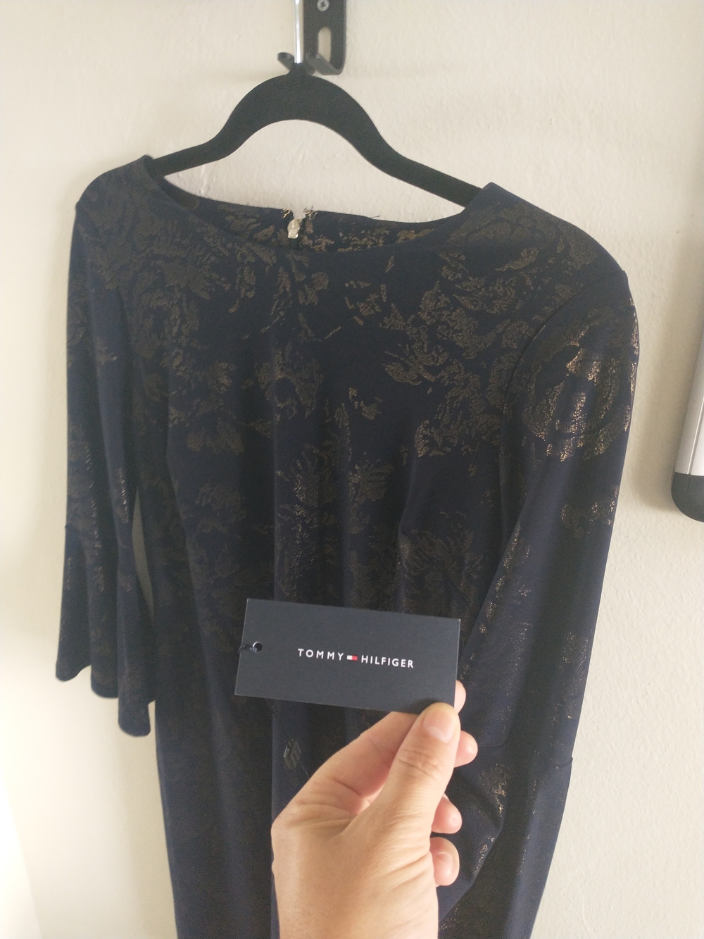 NWT Tommy Hilfiger Navy Long-Sleeve Dress with Metallic Gold Floral Print Size 8